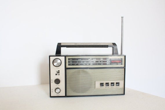Vintage black and cream radio