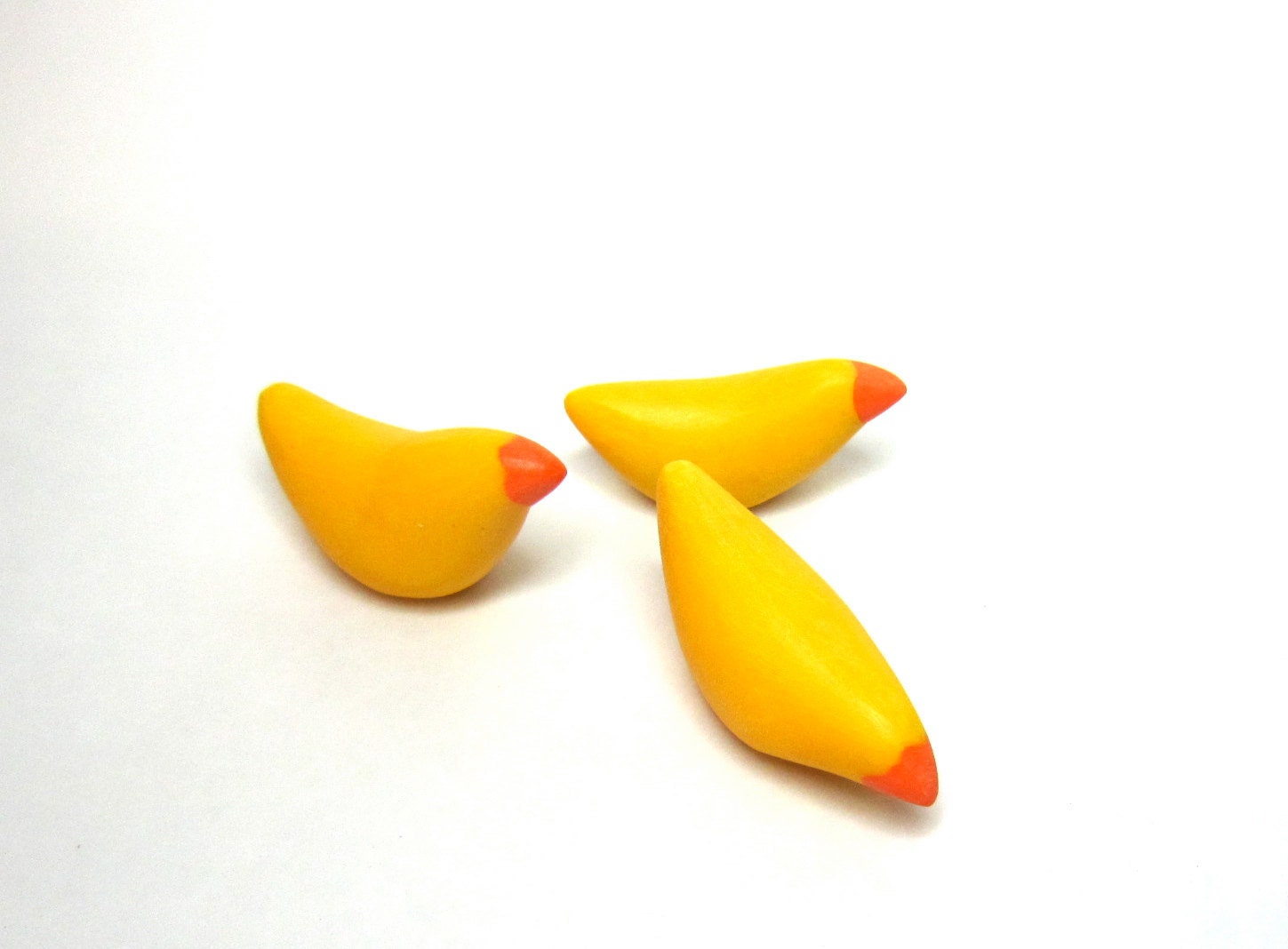 Trio of little chicks birds sculpture decoration Easter
