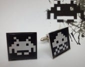 Space Invaders geek gamer Cuff Links / Cufflinks