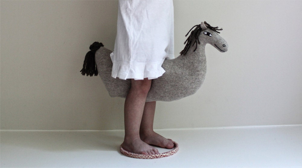 Little HORSE soft knitted toy - ecru, light brown