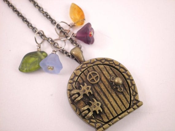 Fairy Door Locket Pendant Necklace Secret Garden Door "Hobbit Door" Faerie Door Wish Prayer Charm With Czech Glass Beads