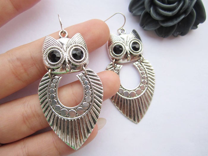 earrings---antique silver beautiful owl pendant &alloy ear hook