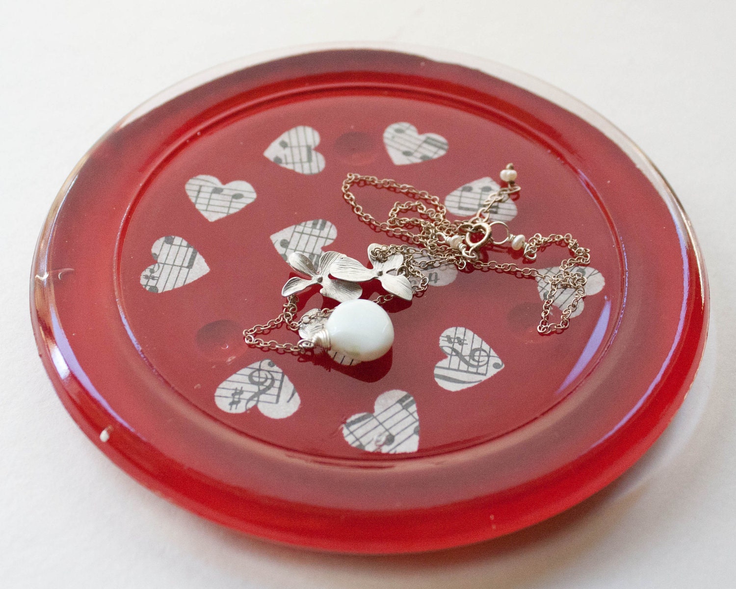 Hearts & Music Candle coaster - red glass jewelry or candle dish