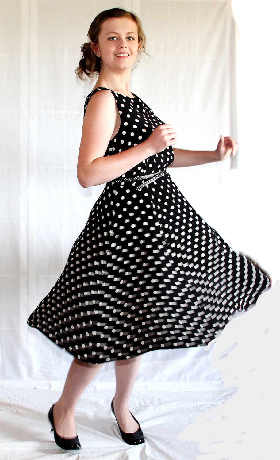 Rockabilly Dress / Laura Ashley / Polka Dot / Circle Skirt / Swing / Sundress / Black White