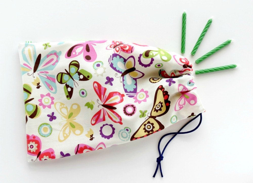Butterfly Party Favors / Cloth Gift Bags / Birthday Goodie Bags / Fabric Goody Bags / Treat Bags / 6.25 x 9.5 inches / Set of 5 Il_170x135