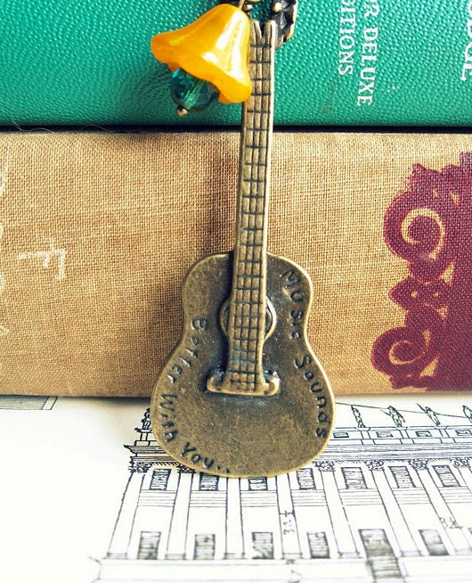 Guitar Necklace