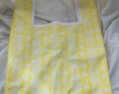 Re-useable grocery / shopping bag