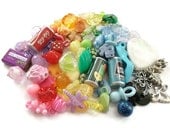 100 Gumball Charms, Kitsch Kawaii Rainbow Colorful Plastic Beads