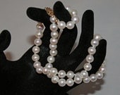White Pearl Necklace hand tied  Wedding necklace
