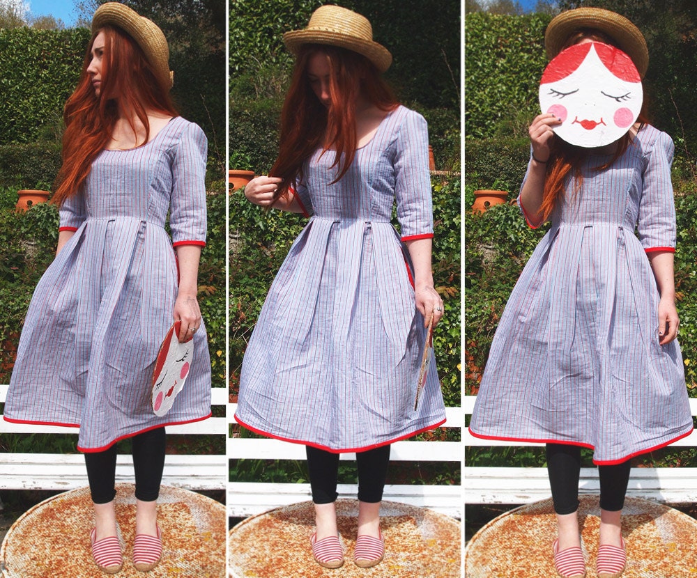 Nautical Red And Blue Pin Stripe Dress With A Full Skirt & Sleeves - Size 8/10