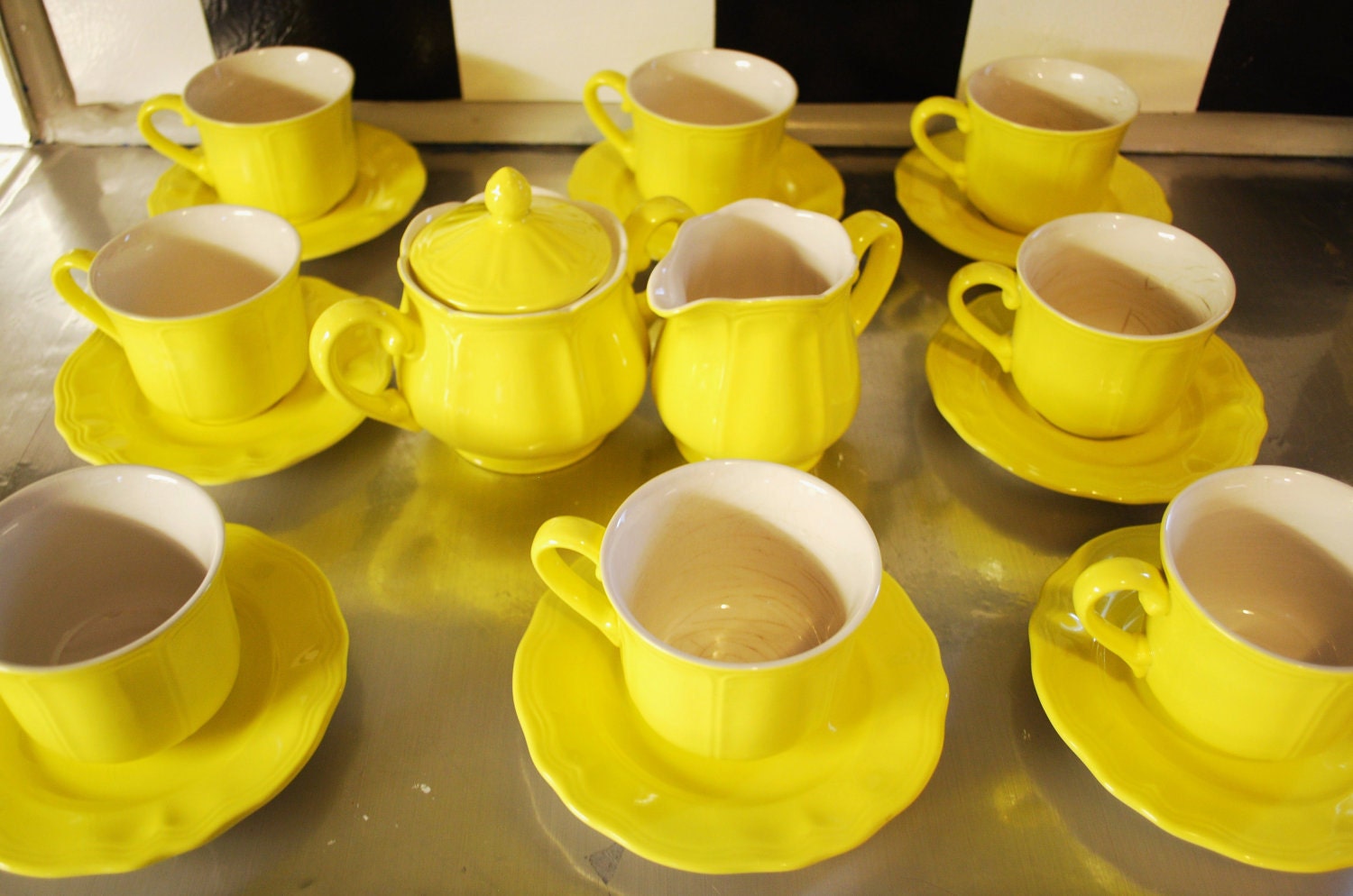 Ironstone Dishware Yellow Lemon Federalist Complete Set Of Eight Shabby Chic, French Modern Style Dinnerware, Great Gift Idea