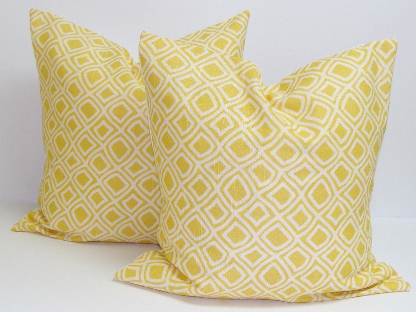 Yellow Pillows. SET OF TWO.18x18 inch.Decorator Pillow Cover.Printed Fabric Front and Back.Diamond Fabric.Geometric Yellow Pillow