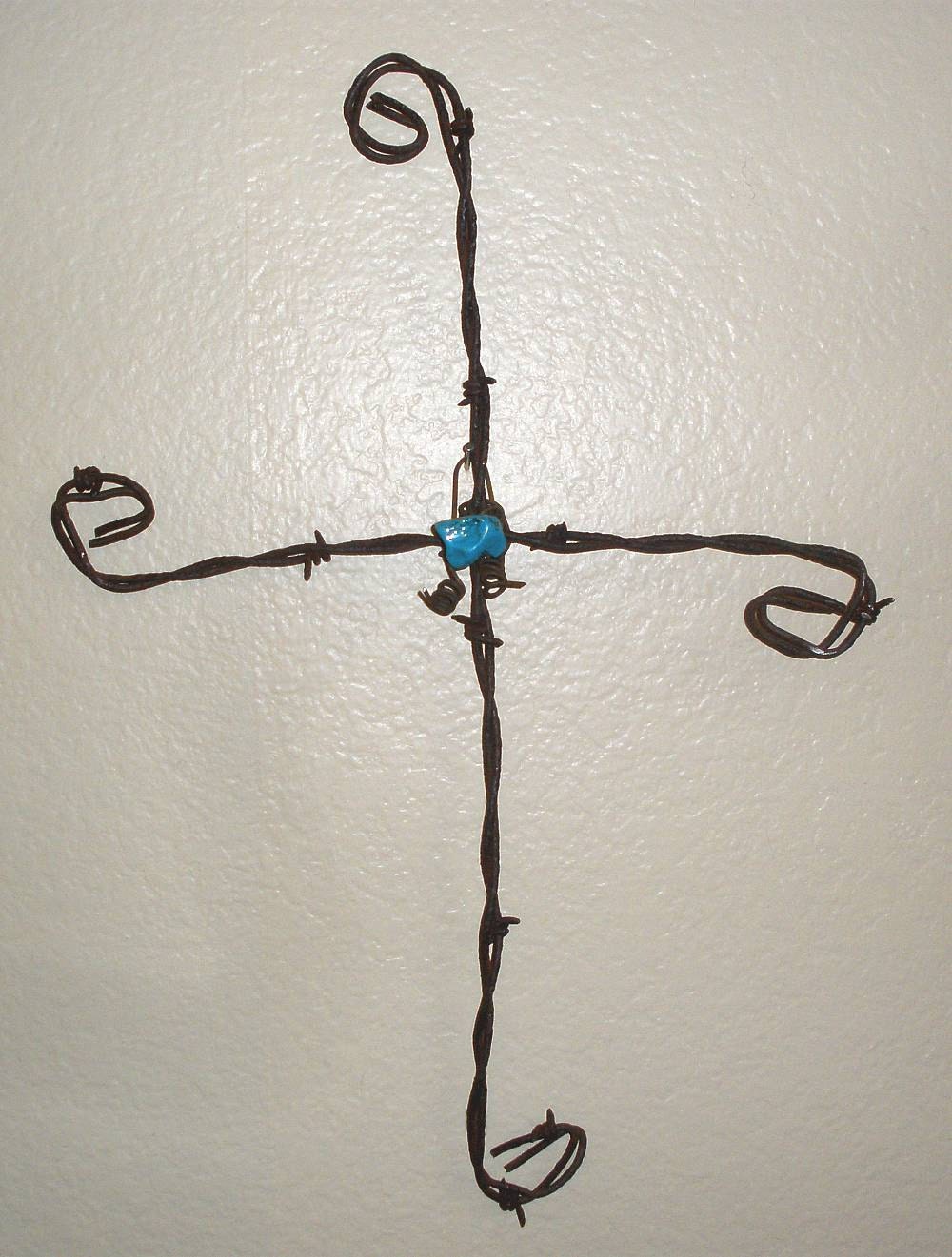 SouthWestern Western Rustic Style Cross Rusty Barbed Wire Turquoise Natural Stone