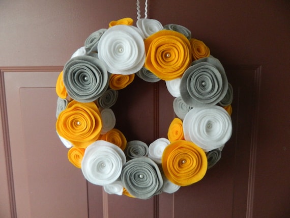 Gray, Yellow and White Wreath - Spring and Summer Felt Flower Wreath - 12 Inch Wreath with Pearls in the Centers of the Large Flowers