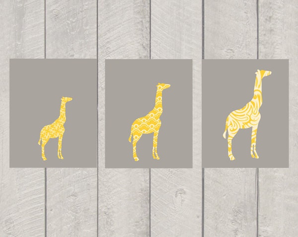Nursery Art Print Set - Growing Giraffe - Set of 3 - 8x10
