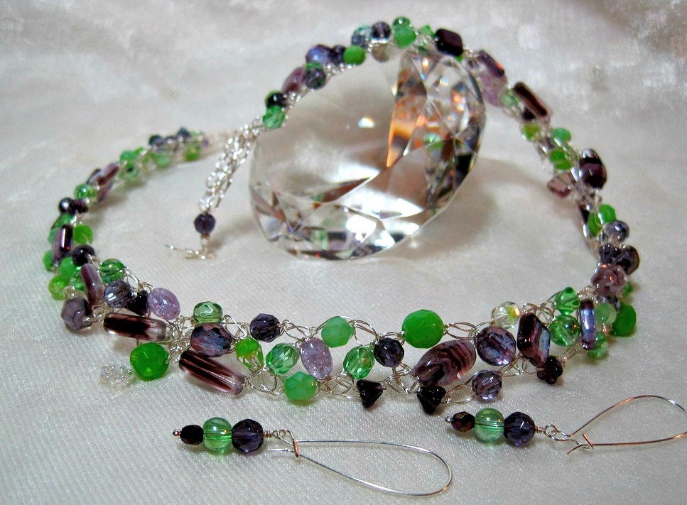 Purple and Green Beaded Necklace Set, handmade crocheted wire jewelry, beadwork necklace
