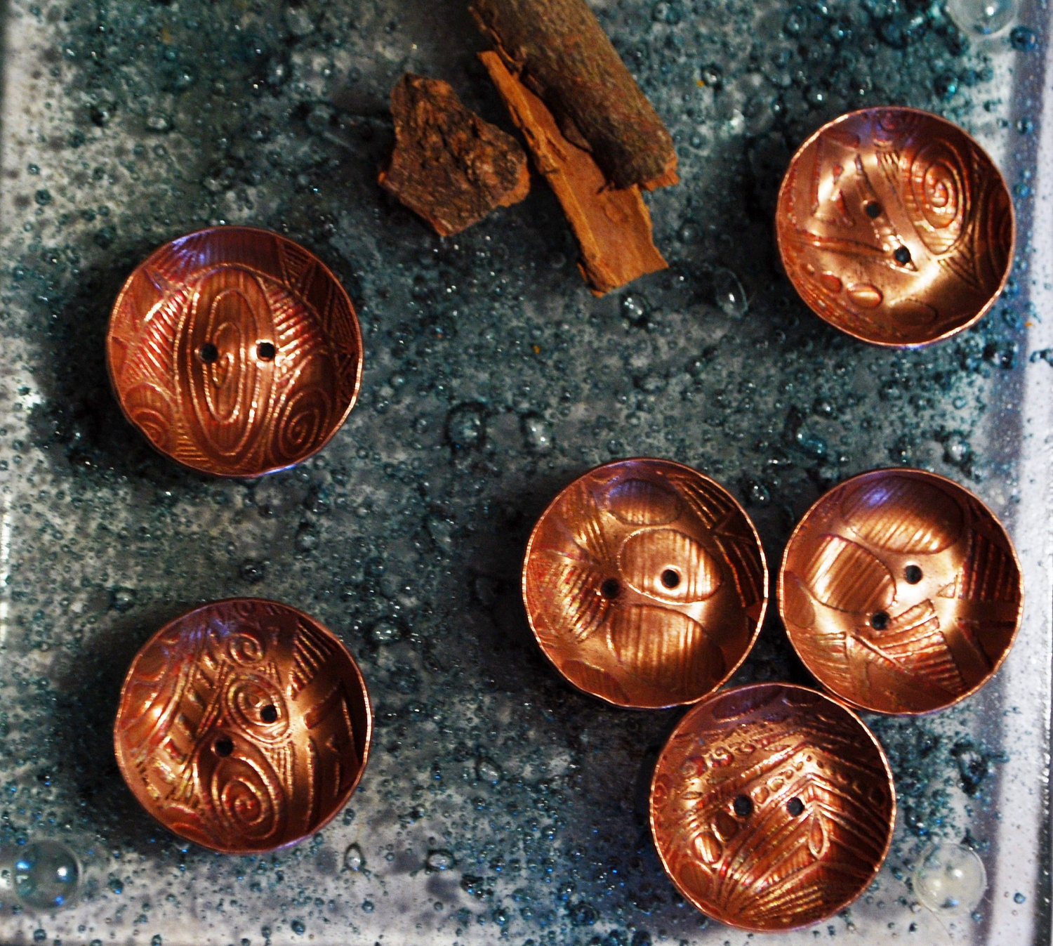 Handmade Copper buttons- spiral copper buttons - Large Etched copper buttons - x6