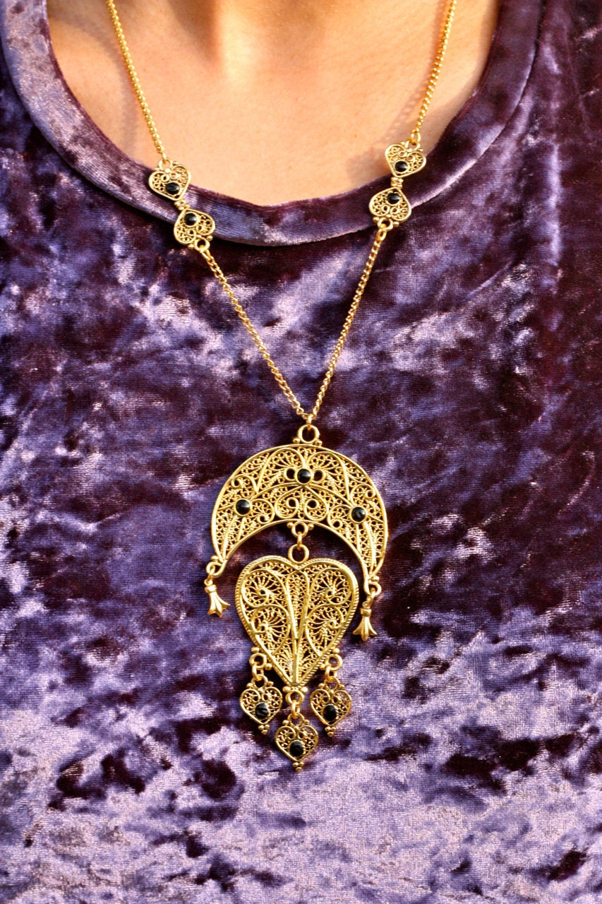 Gold Medallion Style Necklace