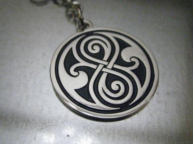 Doctor Who Seal Rassilon Necklace