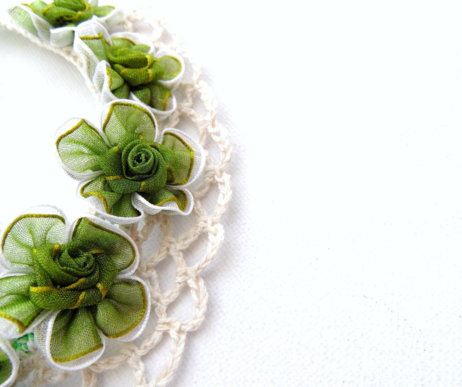 Crochet Necklace - Natural Linen and Organza Ribbon Olive Flowers Necklace Choker