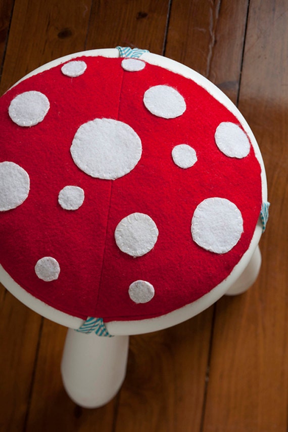 Fairy Ring Cushion
