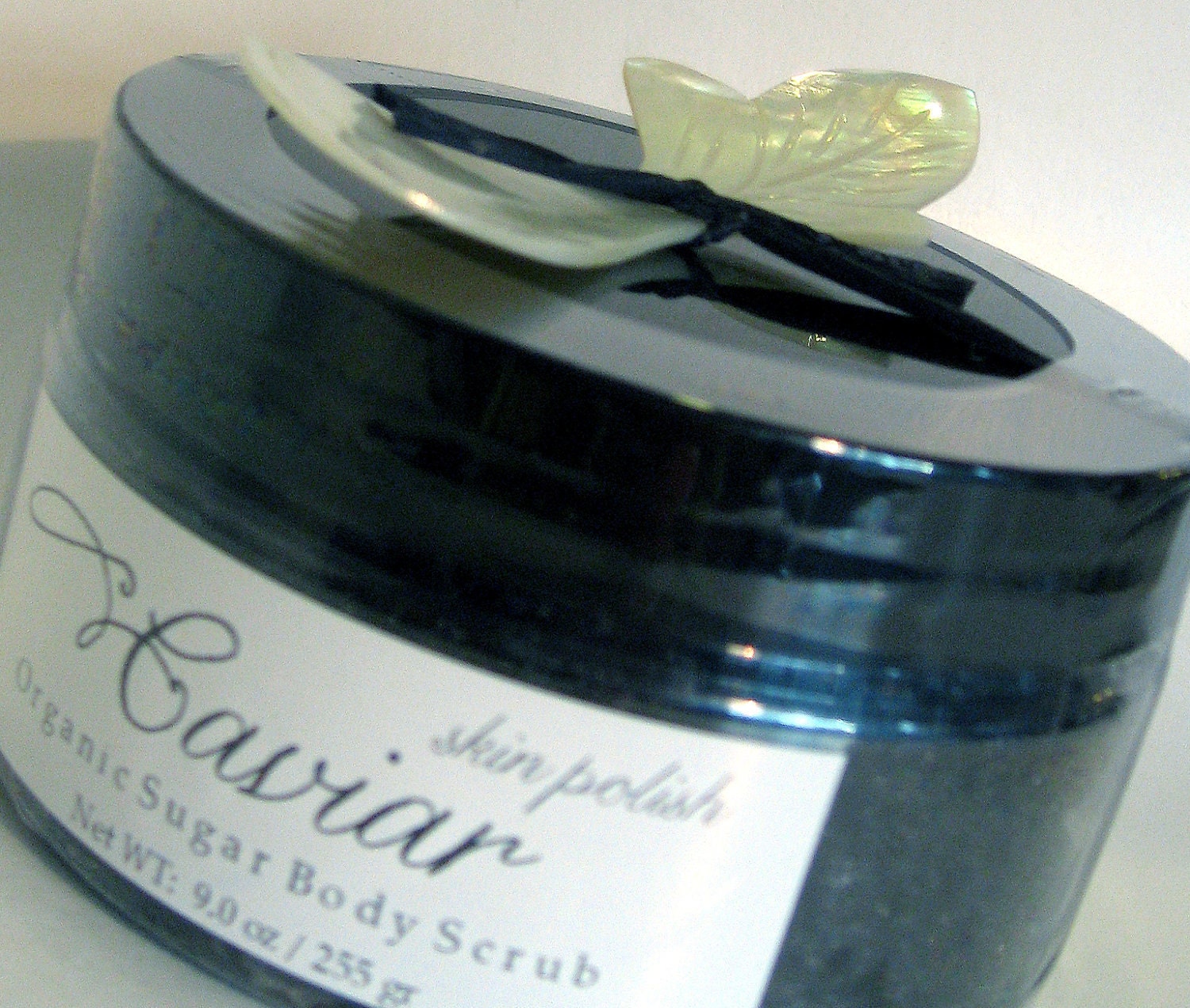 Caviar Organic Skin Polish w/Mother of Pearl Spoon