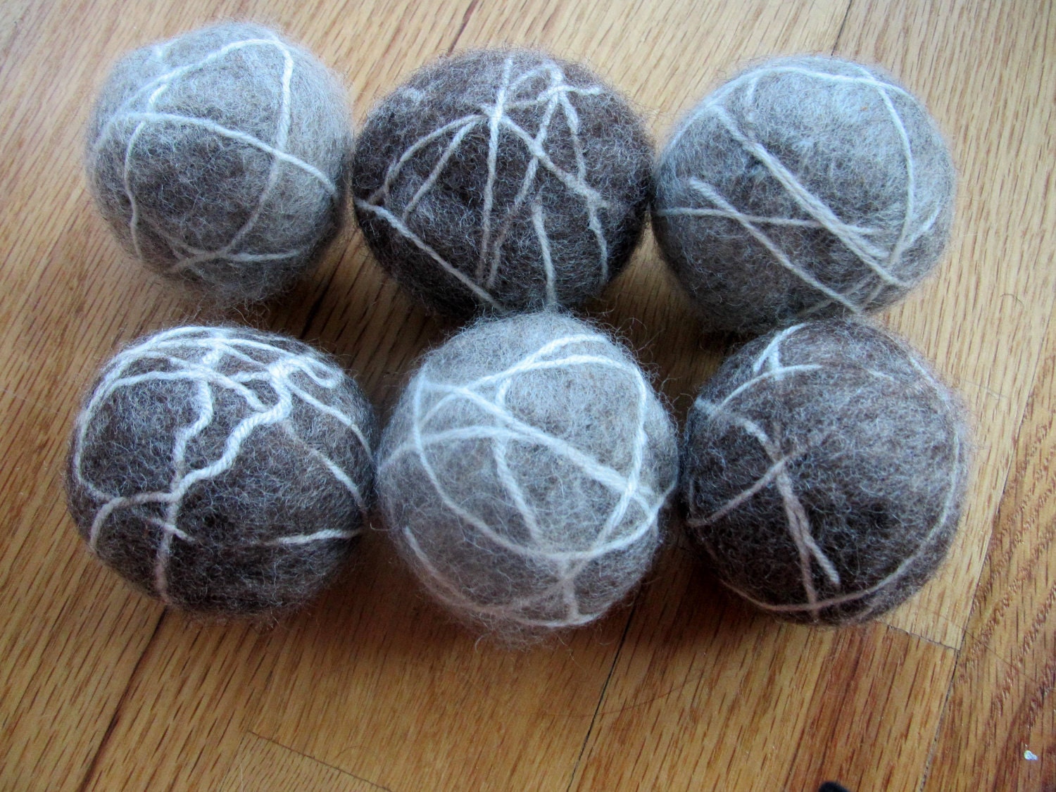 Set of 2 Unscented 100% Wool Dryer Balls - Two