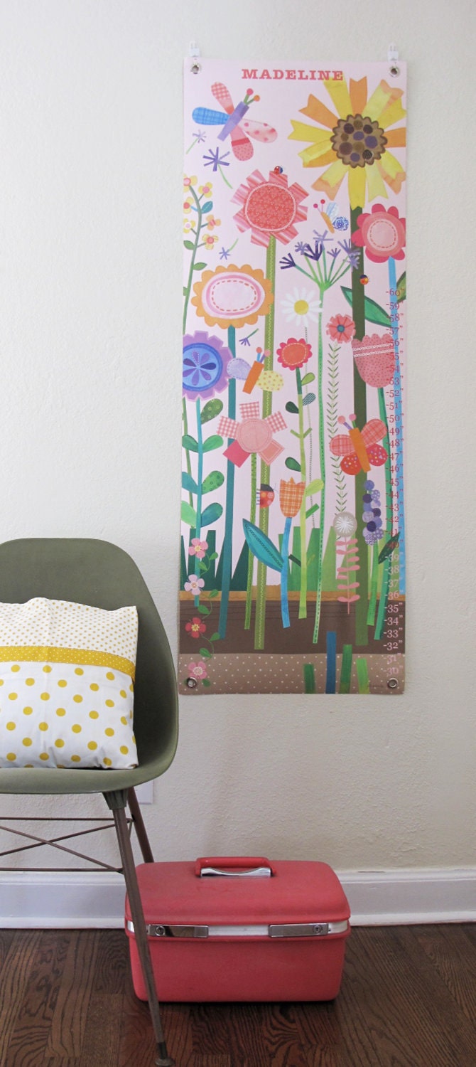 Growing flowers - Personalized Canvas growth chart