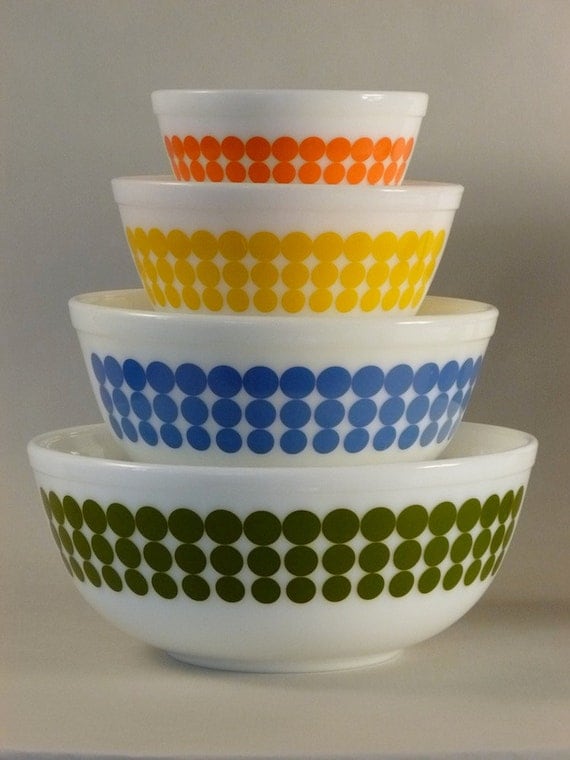 Pyrex New Dots Mixing Bowls 1960s