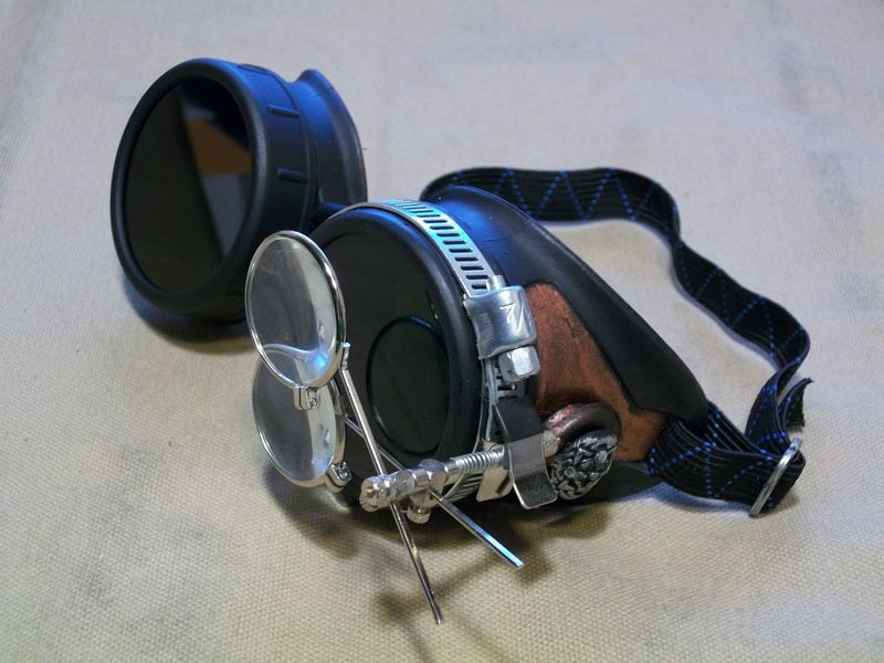 MAD SCIENTIST GOGGLES - Steampunk Airship Captain Pirate