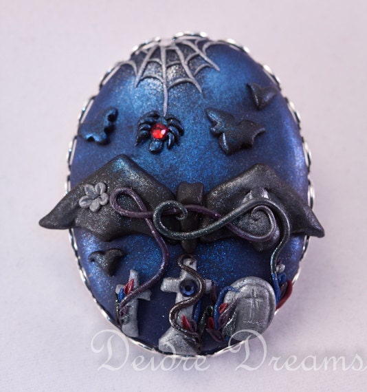 Gothic Lolita Brooch - Polymer Clay Brooch Sculpted - Cameo Pin - Bat Jewelry - Victorian Goth Dark Jewelry - Halloween Jewelry