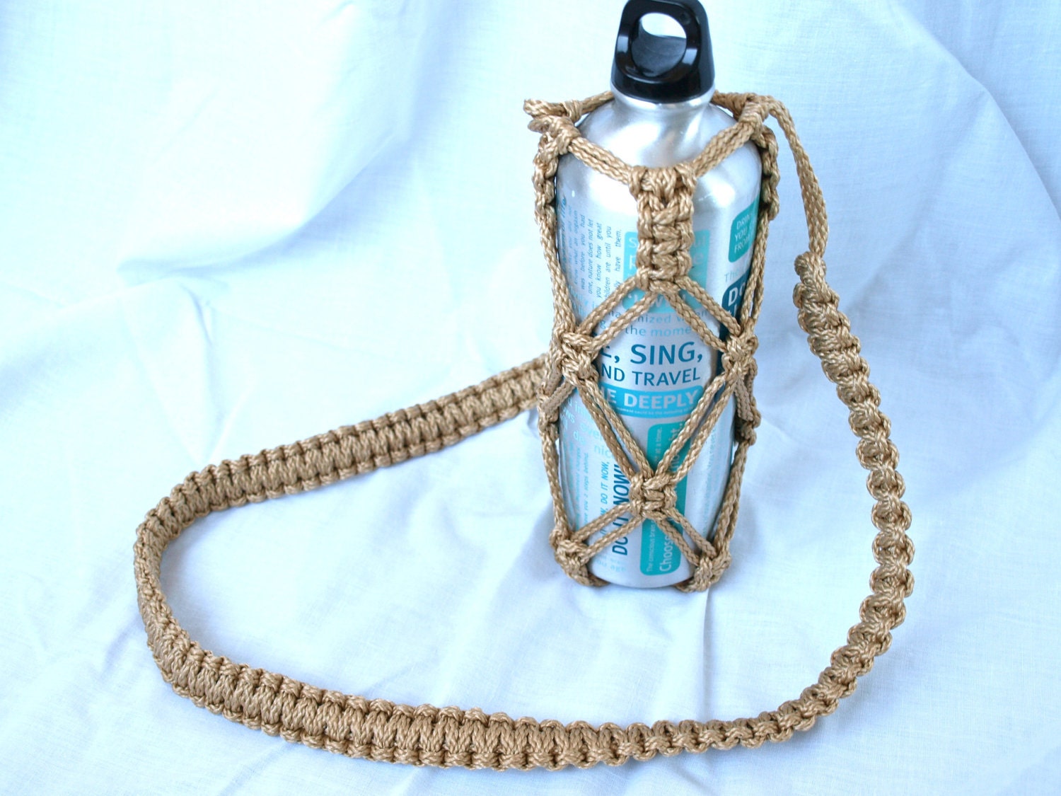 Macrame Water Bottle Holder in Tan