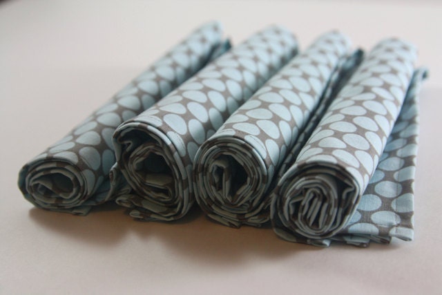 set of 4 100% cotton napkins. full moon polka dot in slate