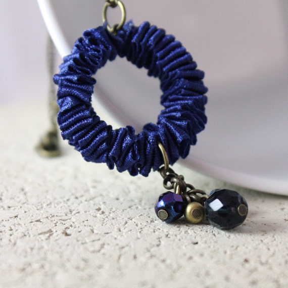 Dark blue ribbon pendant necklace - Indigo ruffled satin ribbon circle pendant with a bunch of beads