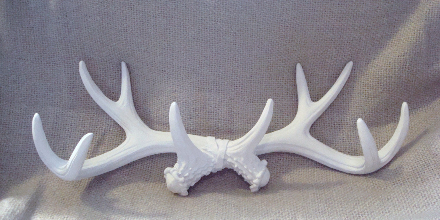 antler coat rack - faux taxidermy