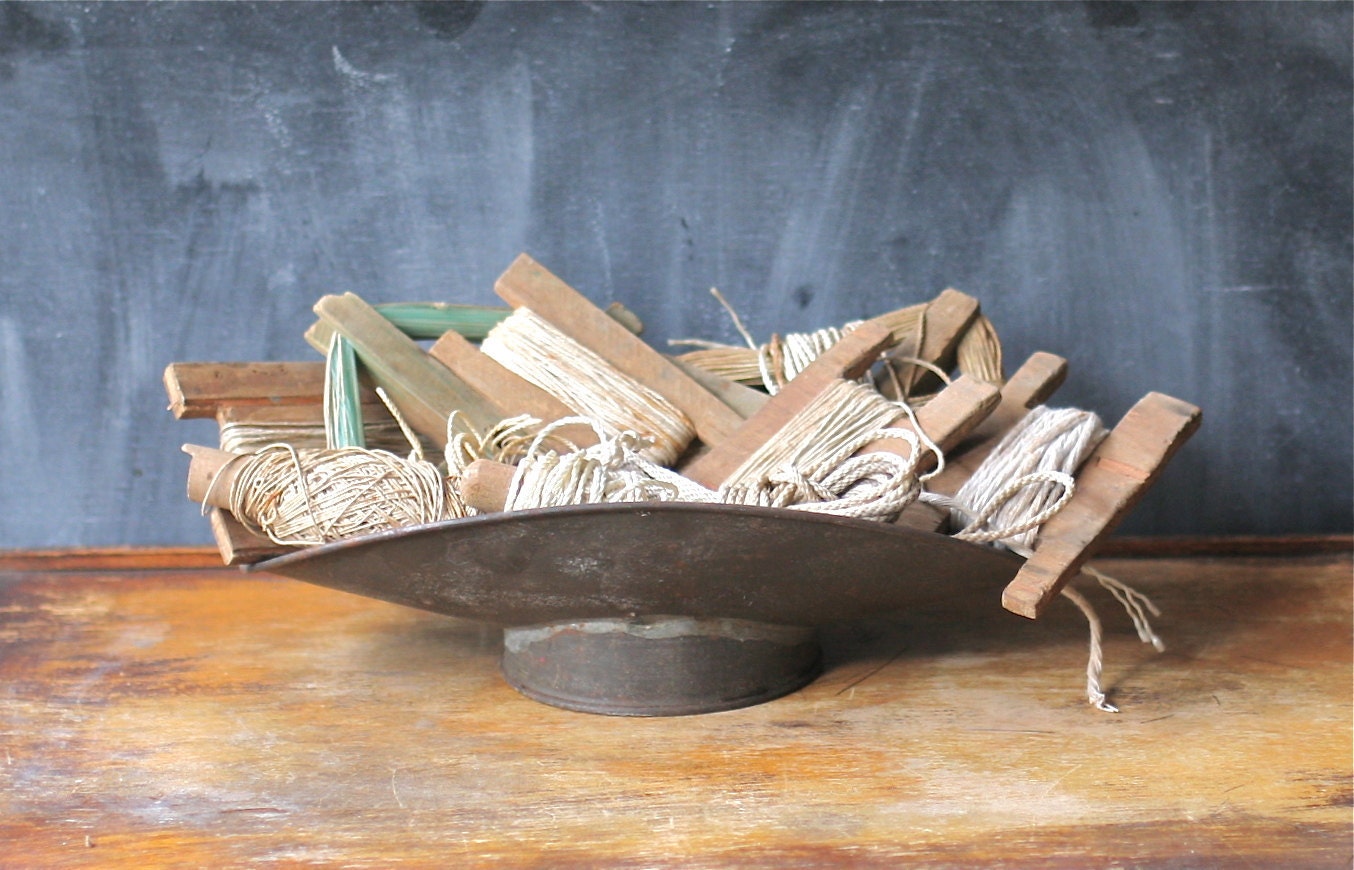 Vintage String Scraps Remnants Wooden Holders