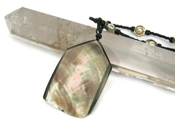 Upcycle VIntage Abalone Shell Necklace