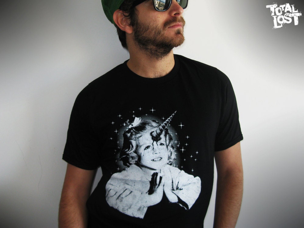 T shirt men girl unicorn black white funny horror scary goth blood