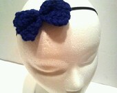 Small Elastic Headband with Navy Blue Bow Accent