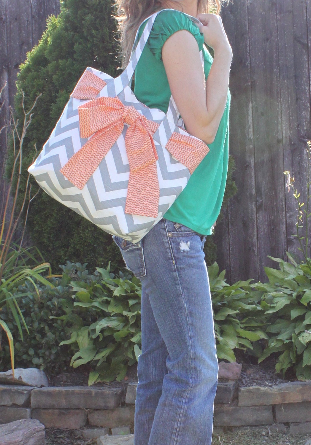 X-LARGE gray and white CHEVRON stripe zigzag Handbag/ Diaper Bag/ Purse/ Tote/ Beach Bag with Orange Bow/Sash and 4 Interior Pockets