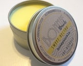 The Bondle: 6 oz Sweet Nectar Soy Candle flavored with Honeysuckle in a Seamless Travel Tin - BonnieBrands
