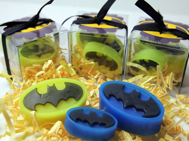 16 Batman Kid Soaps - Kid Party Favors - Birthday Party - 16 Batman Favors