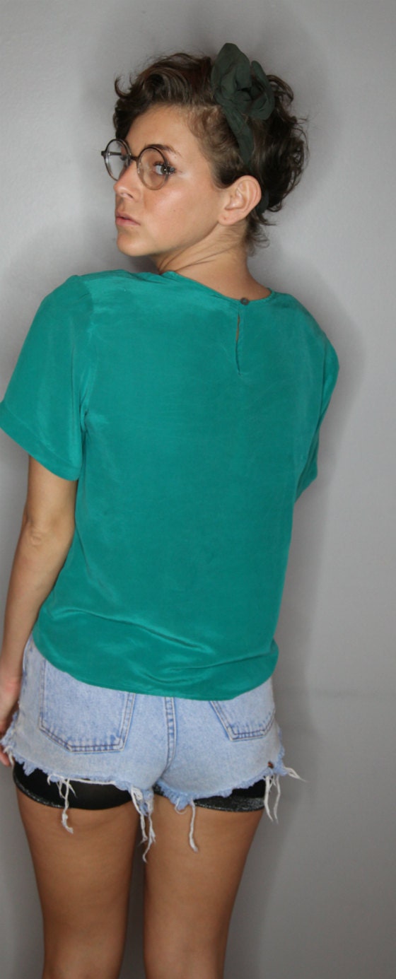 Vintage 100% silk, Aqua, Sofia 80s top, size small