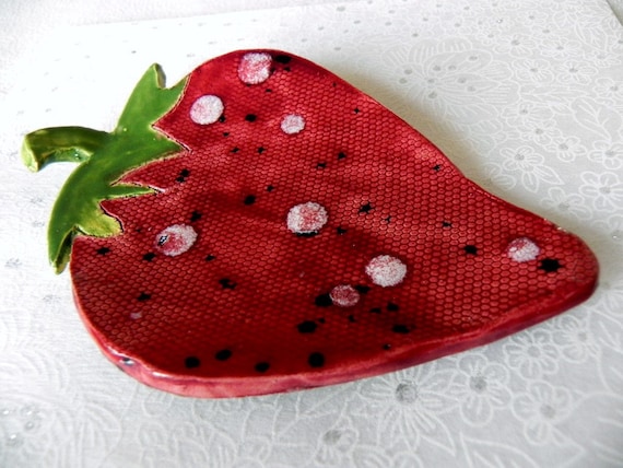 Strawberry Plate Fruit Ceramic Dish Burgundy Red Spoon Rest Eco Friendly Ring Holder with White Dots Cottage Chick Summer Fashion