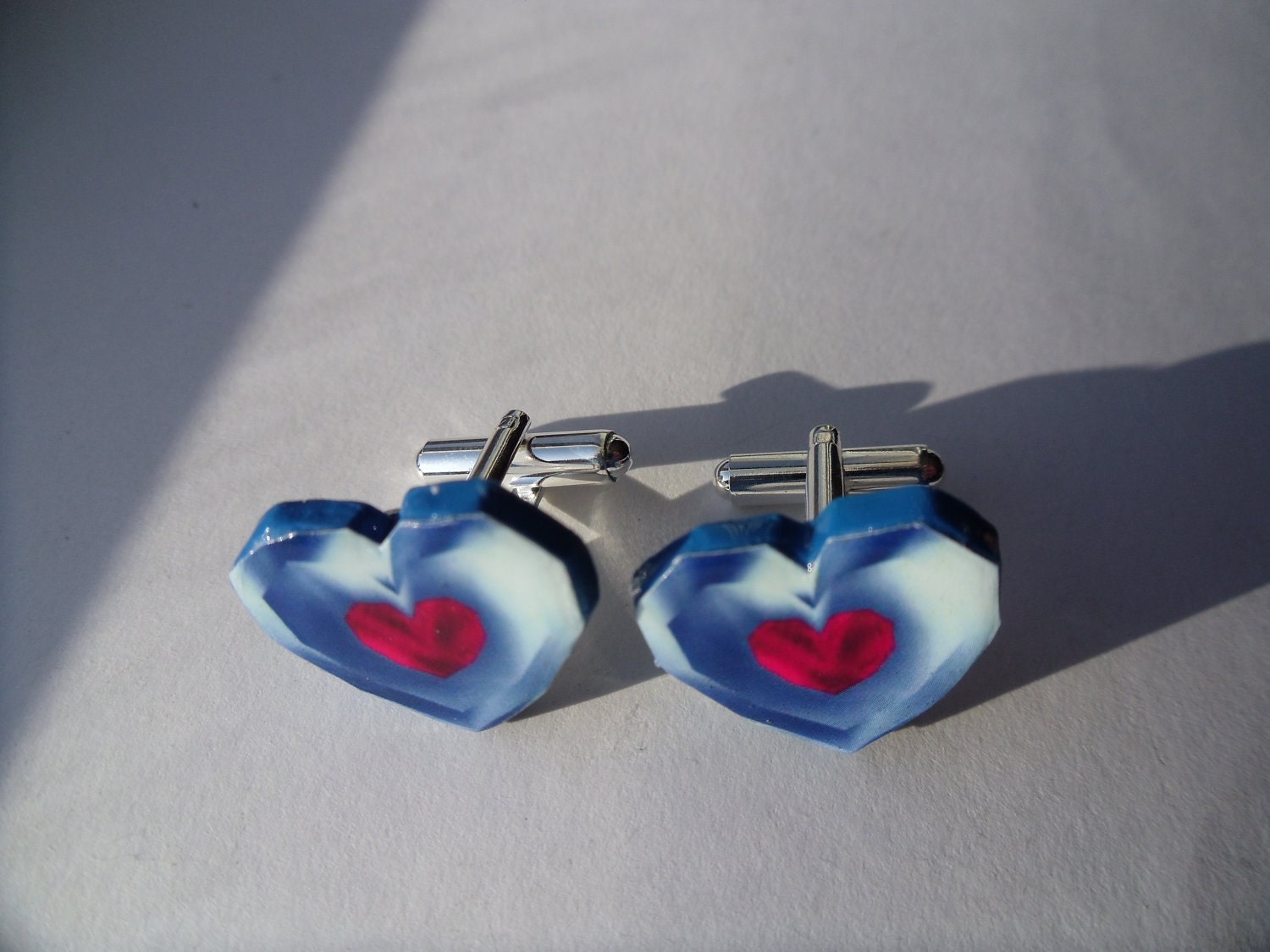 CUFFLINKS Nintendo Legend of Zelda Heart Container