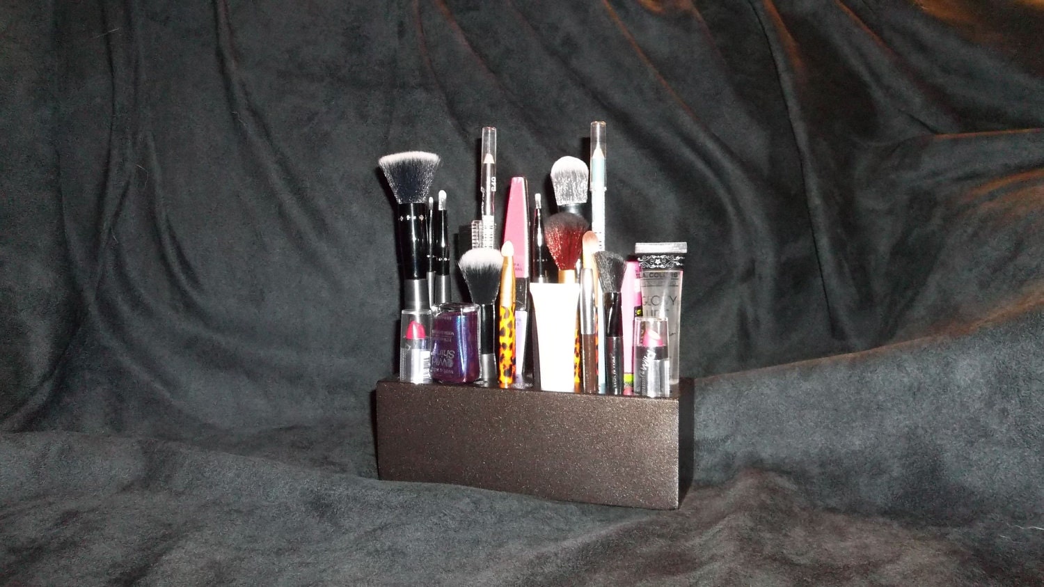 Handmade Wooden Makeup Brush Holder & Bathroom Organizer- Metallic Black