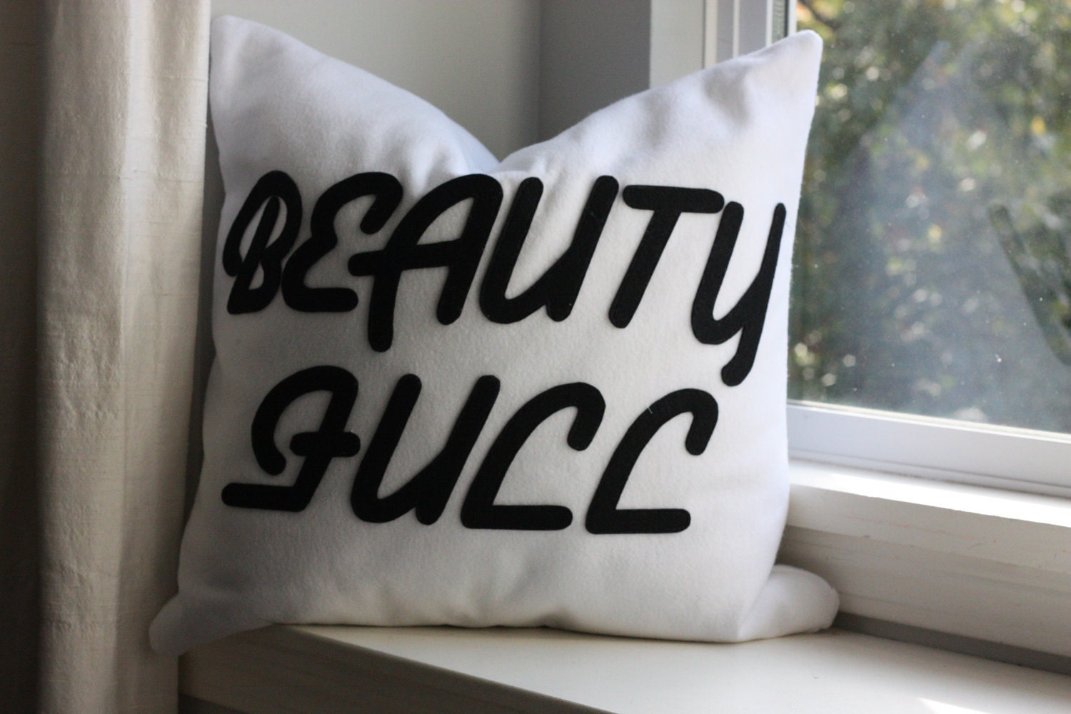 SALE 20.00 Beauty Full 20"x20" felt pillow
