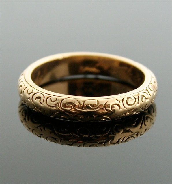 Antique Gold Band