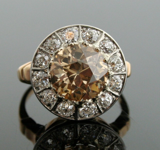 1930s Diamond Ring - Champagne Diamond in White and Yellow Gold Diamond Setting