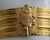 Antique Victorian 22k Yellow Gold Revival Bangle